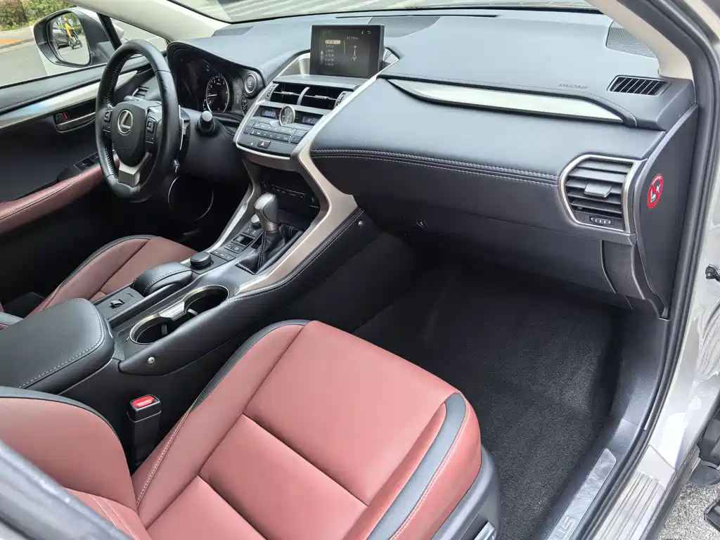 Lexus NX 2015 200t AWD F Sport