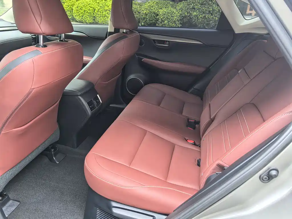 Lexus NX 2015 200t AWD F Sport