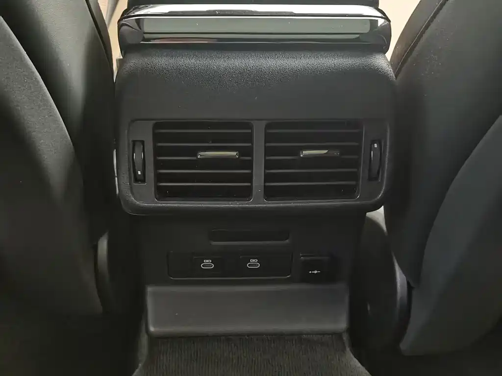 Range Rover Velar 2025 Dynamic HSE