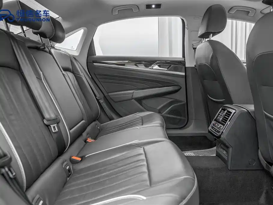 Passat 2023 Facelift 330TSI Starlight Elite Edition