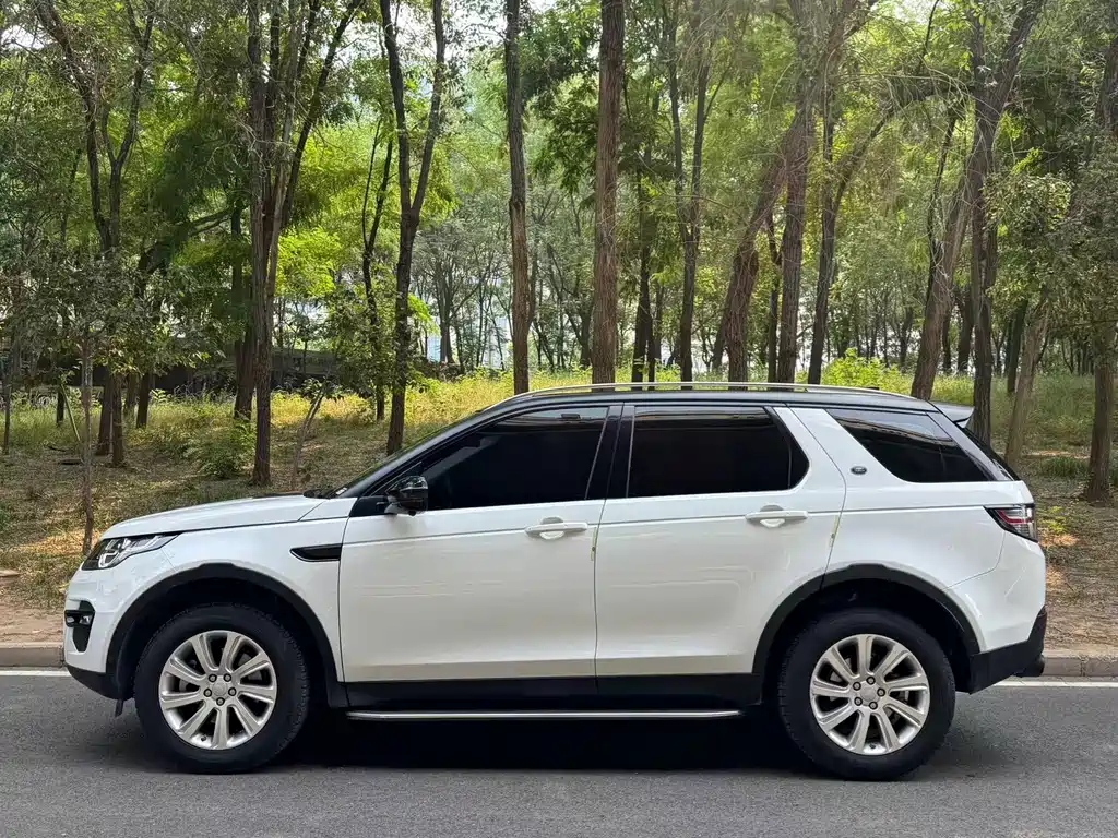 Land Rover Discovery Sport 2018 240PS SE