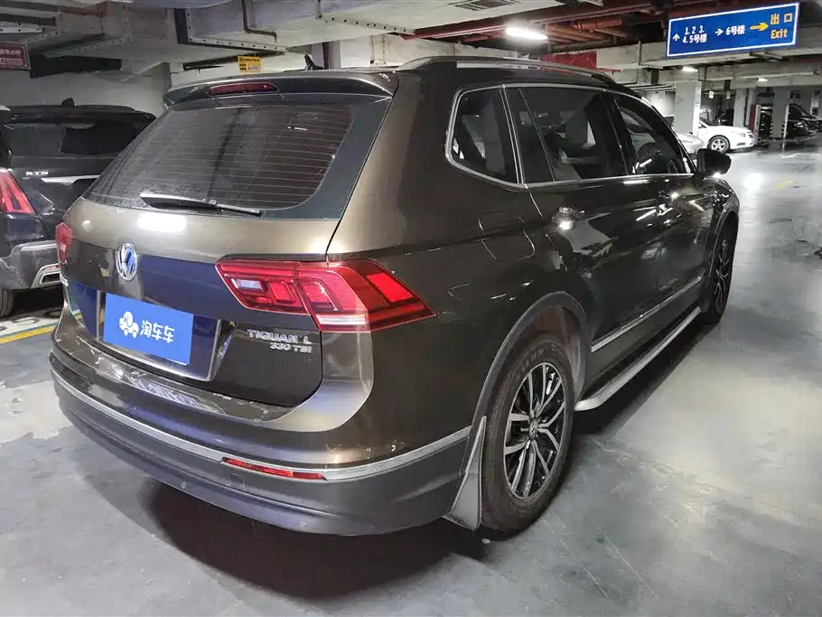 Volkswagen Tiguan L 2017 330TSI FWD Luxury