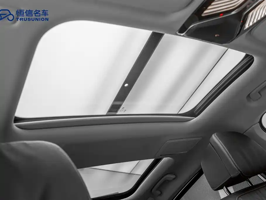 BMW 7 Series 2019 730Li Luxury Package
