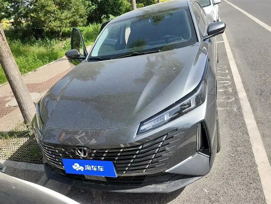 Changan Eado 2025 Blue Whale 1.5T 500Bar Prestige Edition