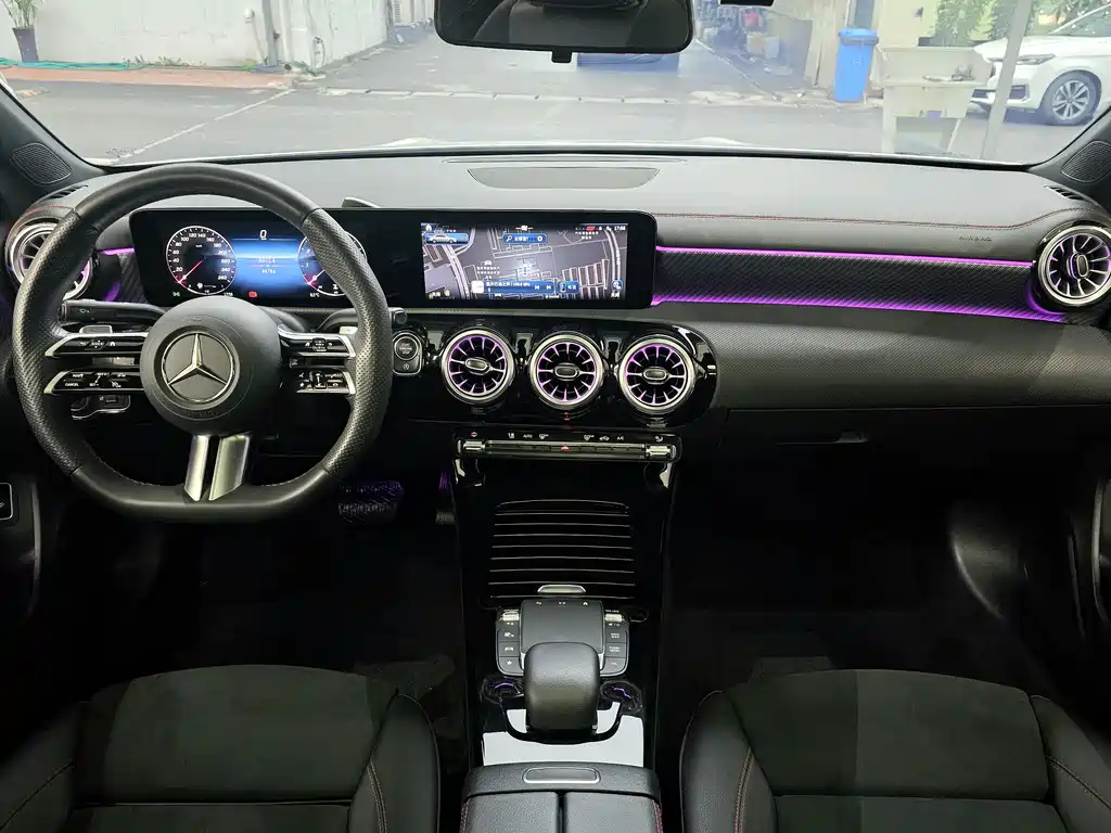 Mercedes-Benz A-Class 2023 A 200 L Fashion Edition