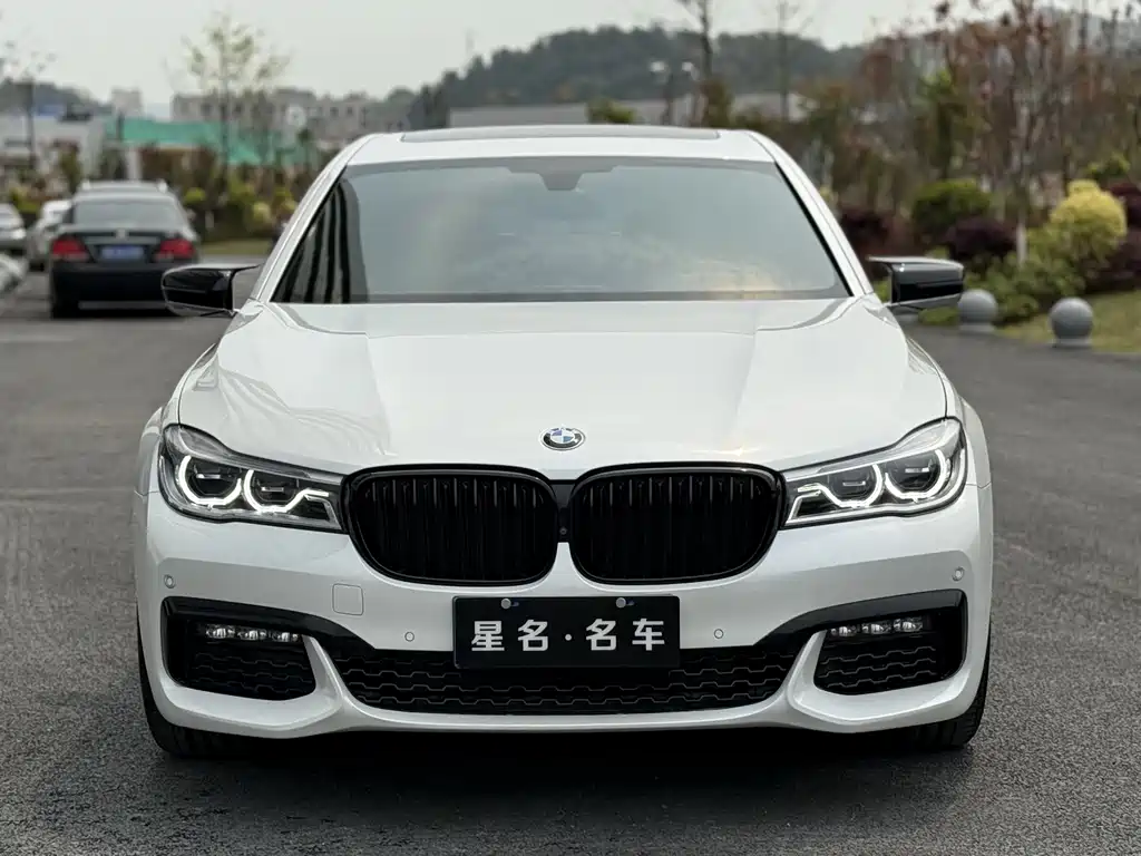 BMW 7 Series 2018 730Li Exclusive Edition M Sport Package