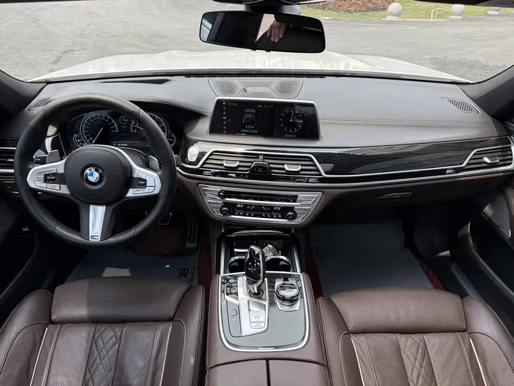 BMW 7 Series 2018 730Li Exclusive Edition M Sport Package