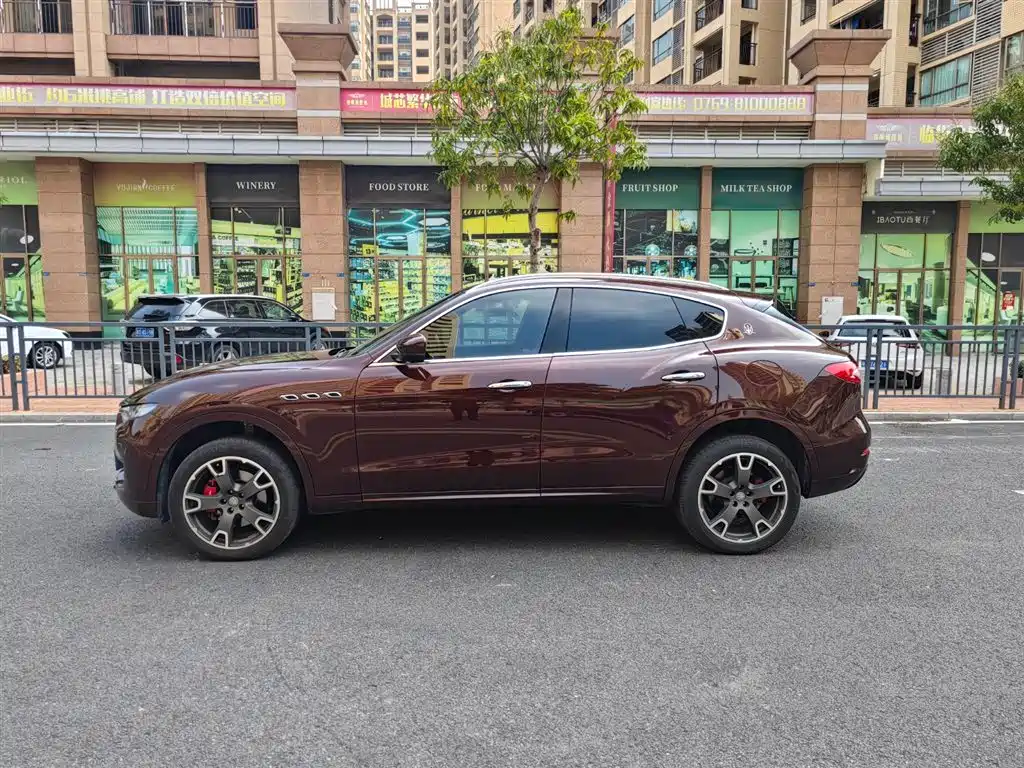 Maserati Levante 2016 3.0T Standard