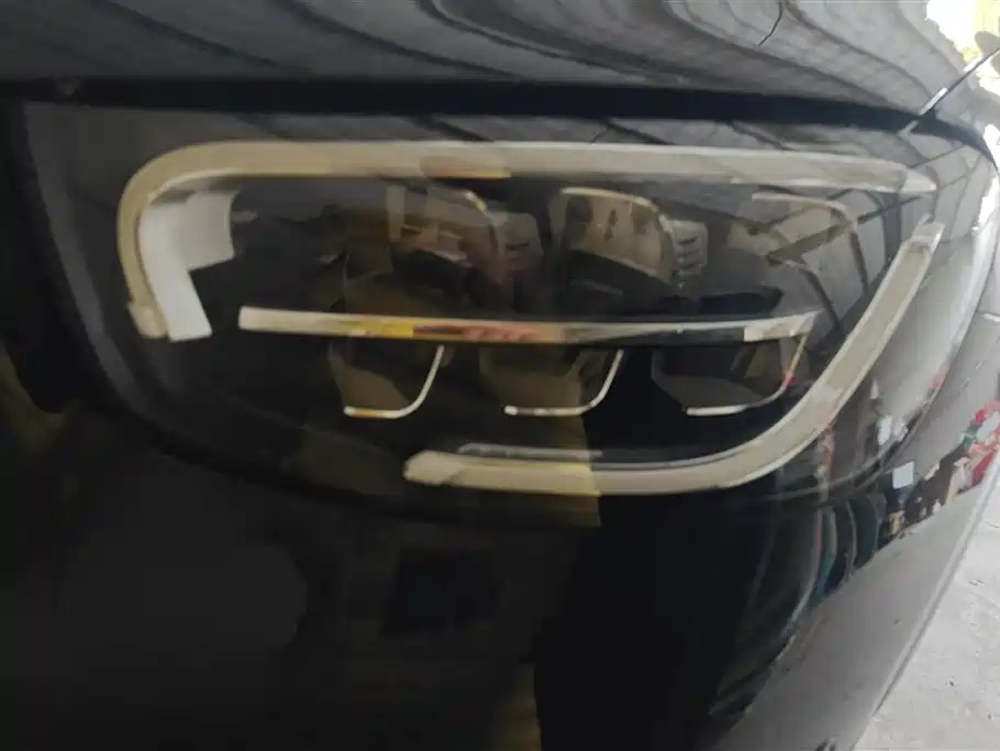 Mercedes-Benz GLC 260 L 4MATIC Luxury