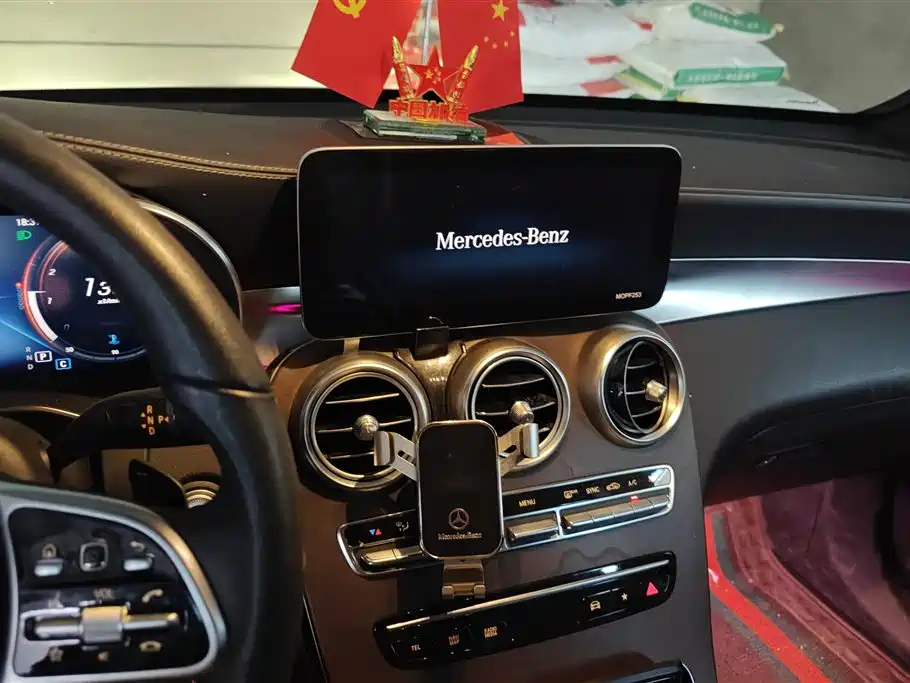 Mercedes-Benz GLC 260 L 4MATIC Luxury