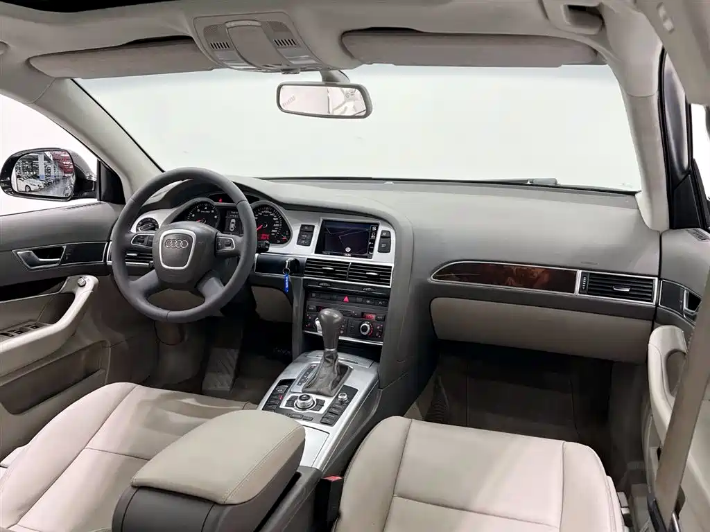 Audi A6L 2011 2.0 TFSI Automatic Comfort Edition