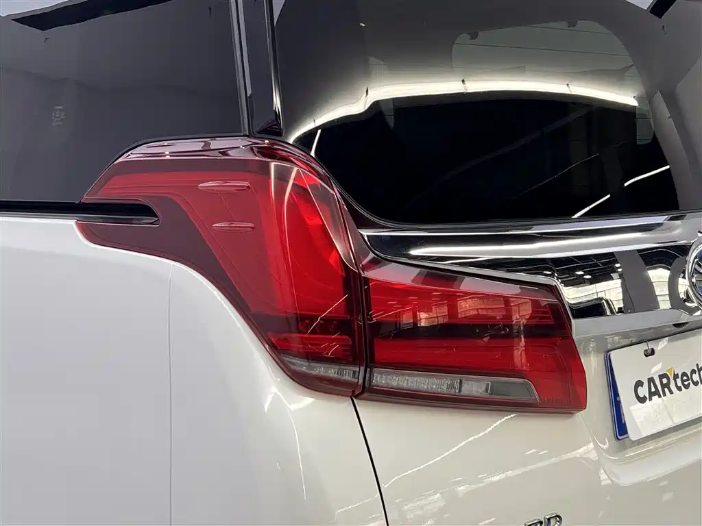 Toyota Alphard 2019 Hybrid 2.5L Luxury Edition