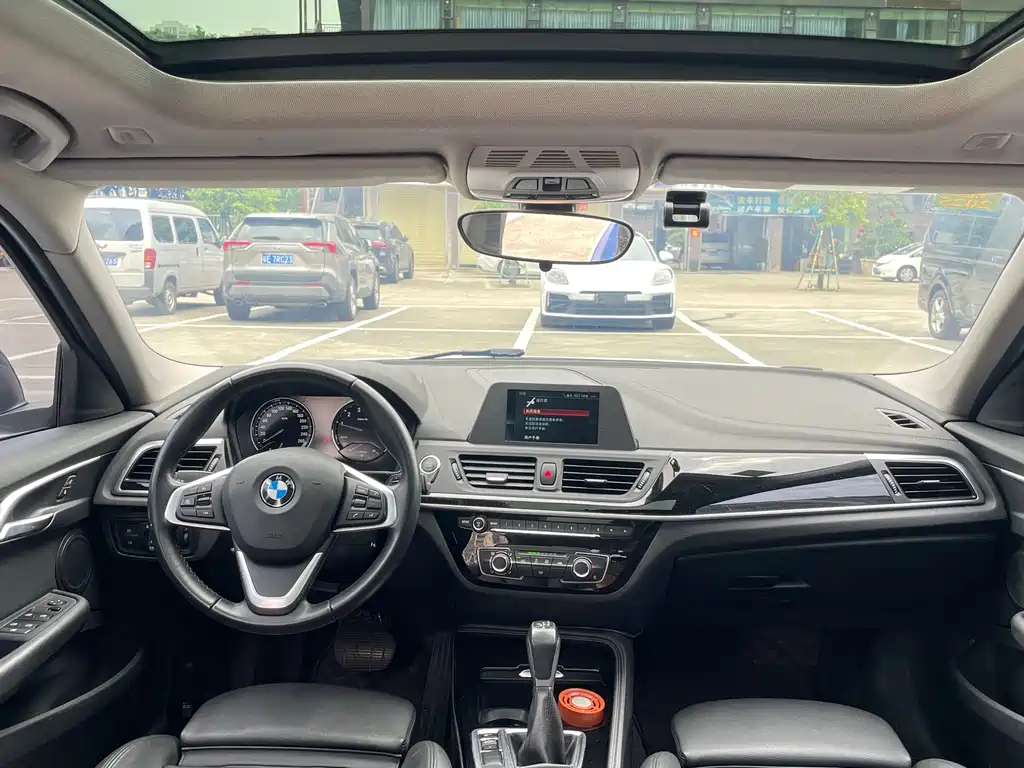 BMW 1 Series 2018 118i Sport