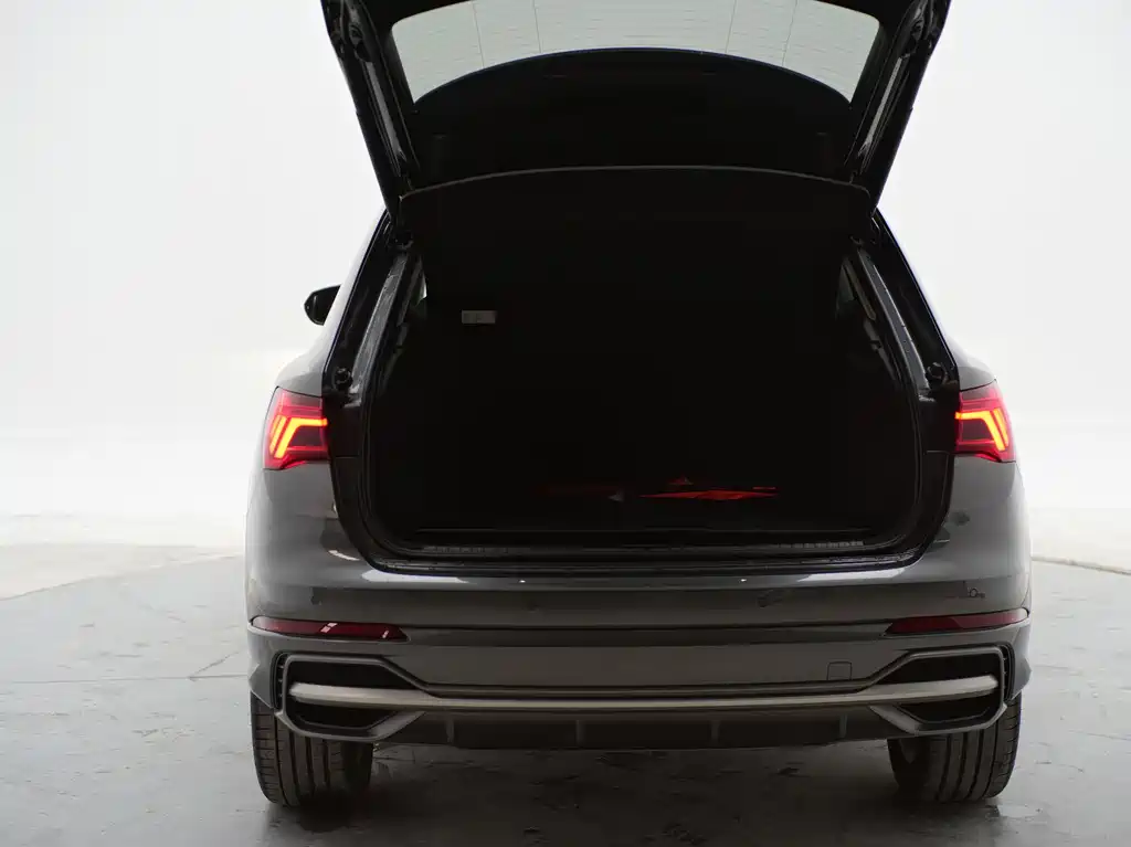 Audi Q3 2022 35 TFSI Fashion Dynamic