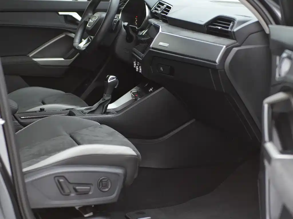 Audi Q3 2022 35 TFSI Fashion Dynamic