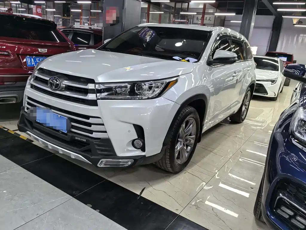 Highlander 2018 2.0T AWD Luxury Edition 7-Seater China VI
