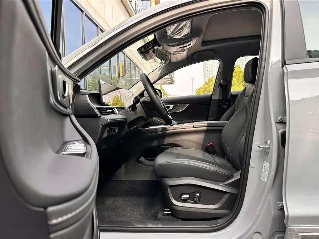 Chery Tiggo 8 Pro PHEV 2025 Champion Edition 1.5T 100km Premium