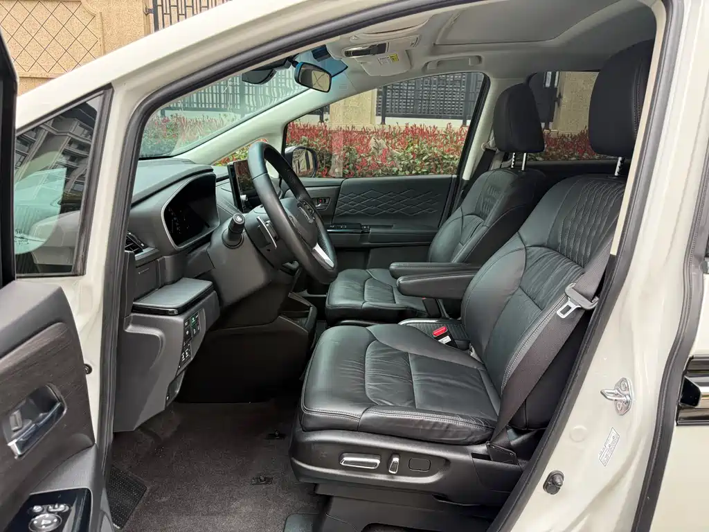 Elysion 2022 2.0L e:HEV Luxury Edition