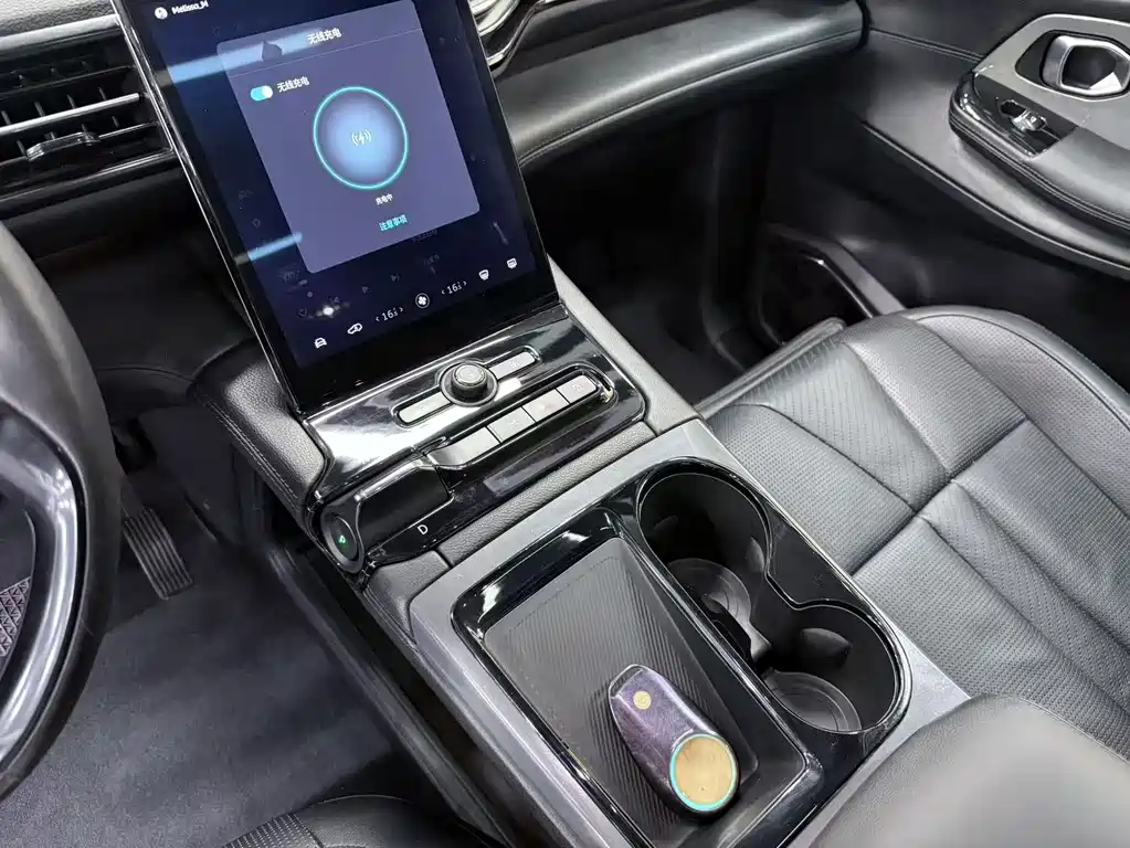 NIO ES8 2018 355KM Base Edition 7-Seater