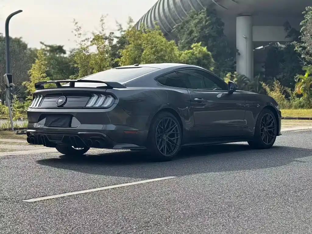 Mustang 2020 2.3L EcoBoost Obsidian Phantom Special Edition