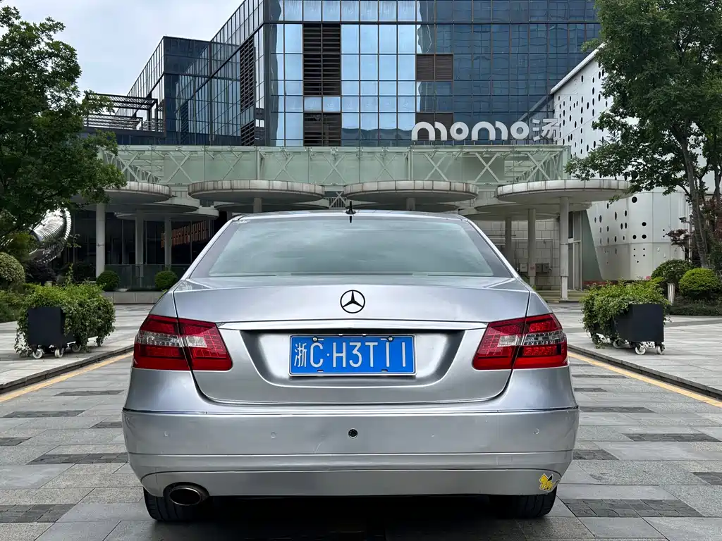 Mercedes-Benz E-Class 2010 E 260 L CGI Elegance