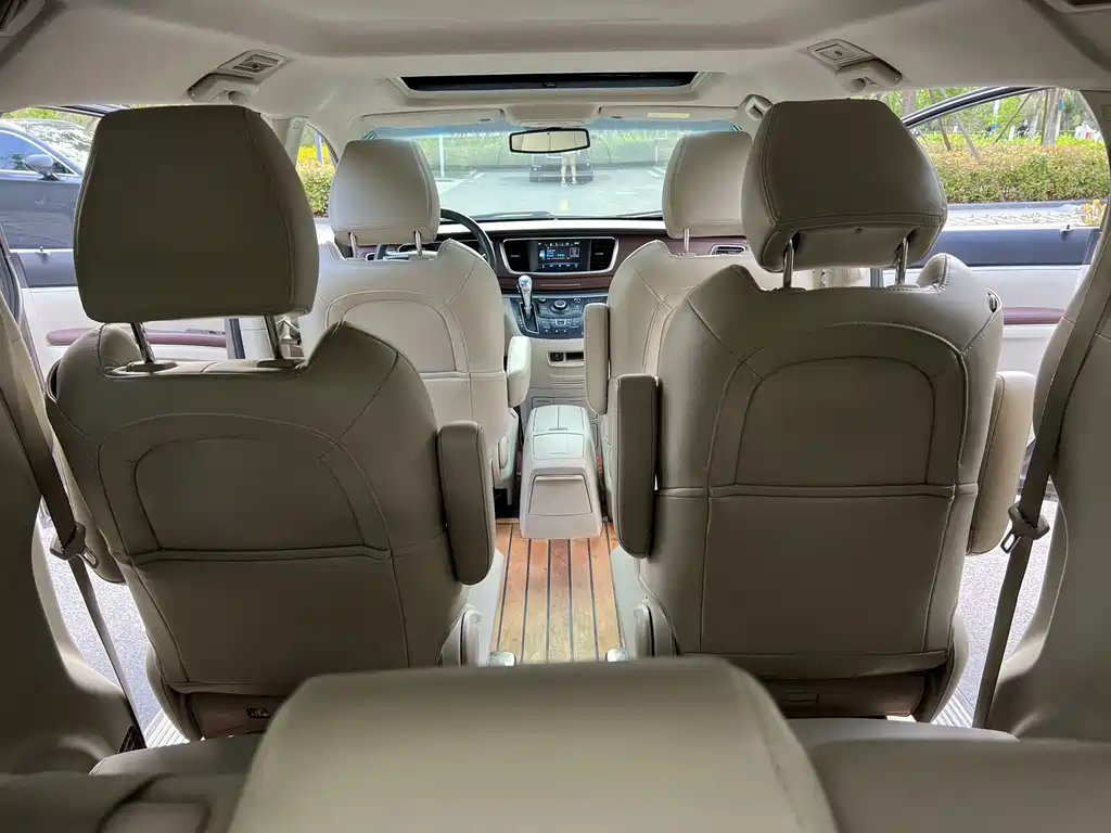 Buick GL8 2017 25S Luxury China V