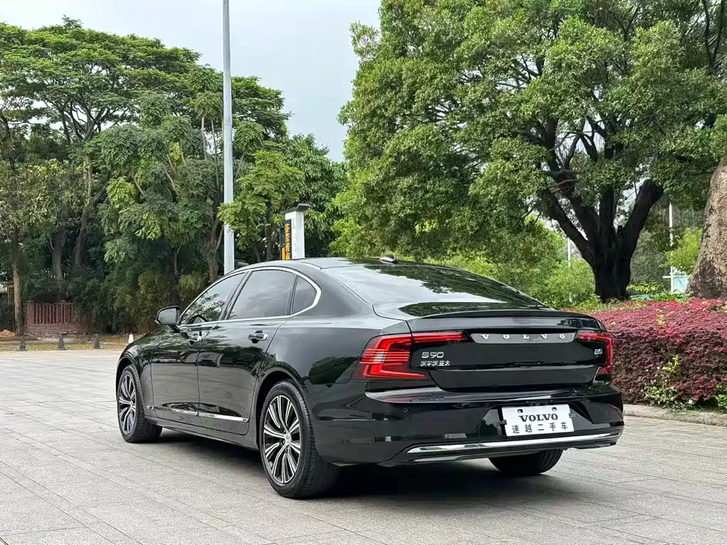 Volvo S90 2021 B5 Inscription