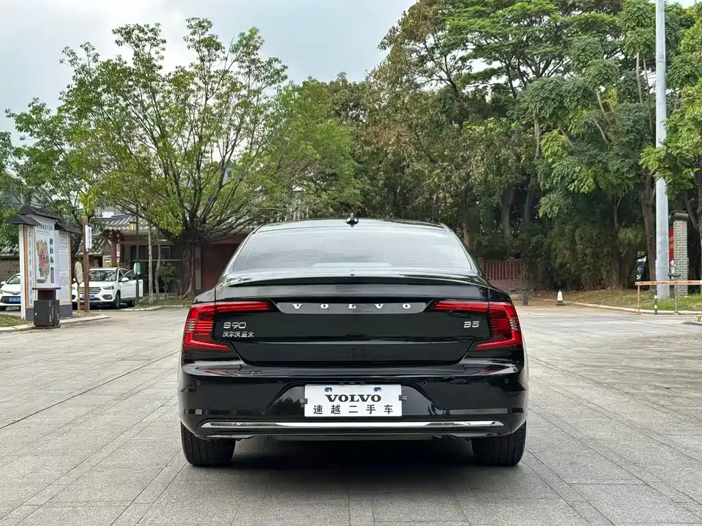 Volvo S90 2021 B5 Inscription