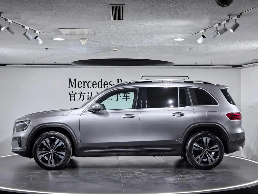 Mercedes-Benz GLB 200 2024