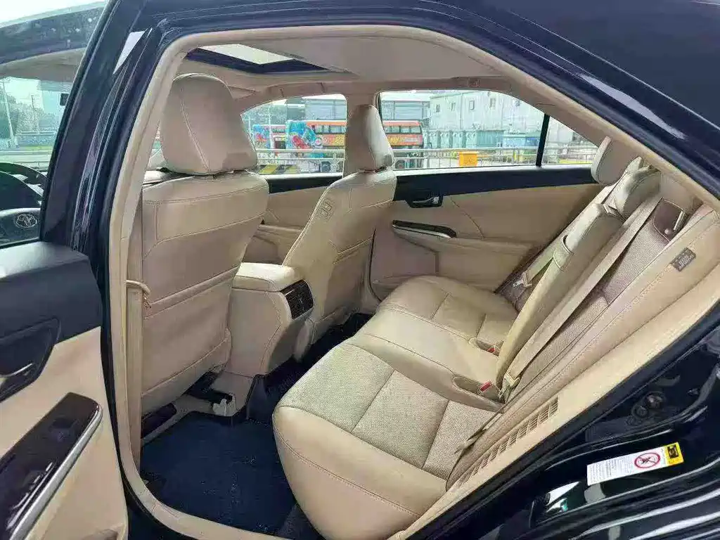 Camry 2016 Hybrid 2.5HG 10th Anniversary Luxury Navigation Edition