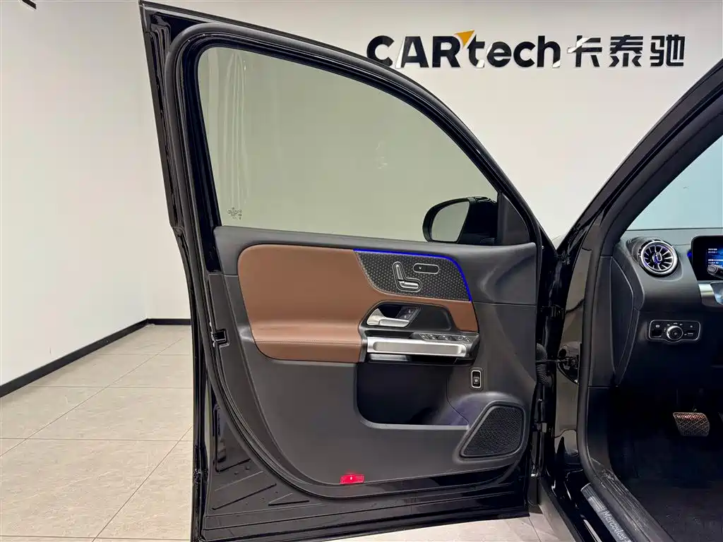 Mercedes-Benz GLB 2024 Facelift GLB 220 Fashion Edition