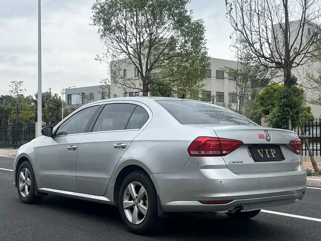 Lavida 2015 1.6L Automatic Fashion Edition