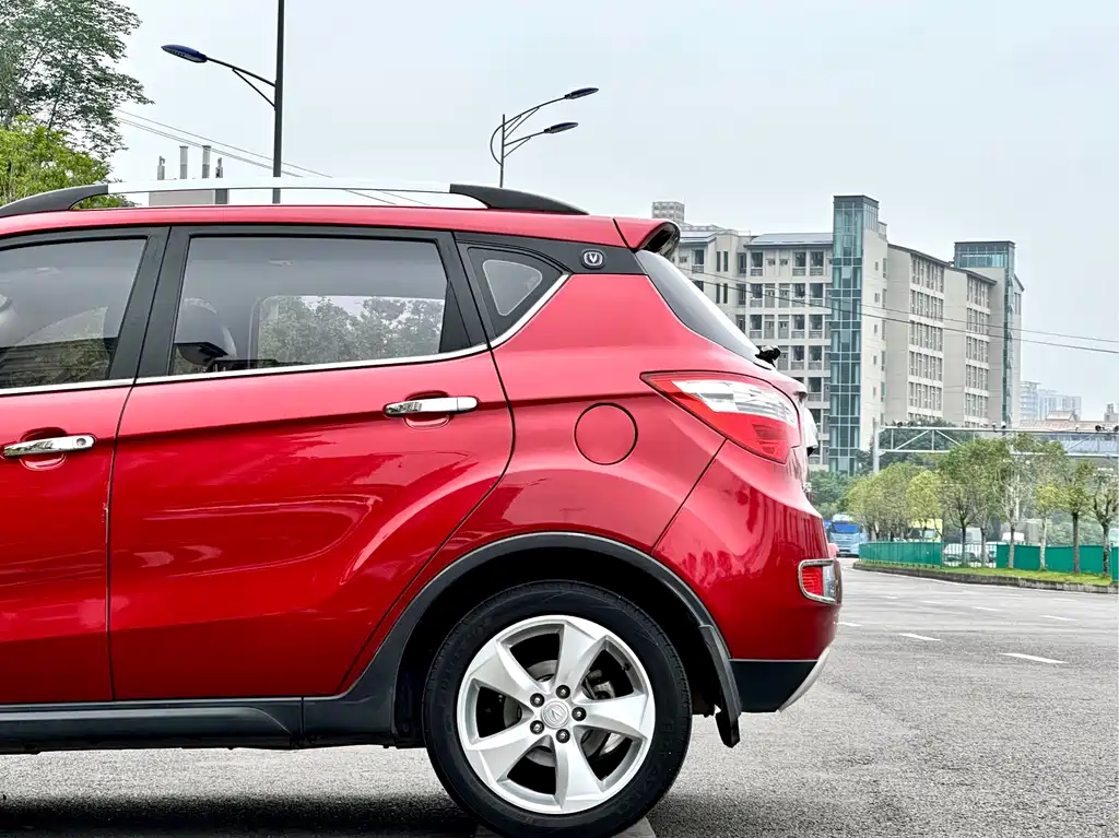 Changan CS35 2015 1.6L Automatic Luxury Edition China IV