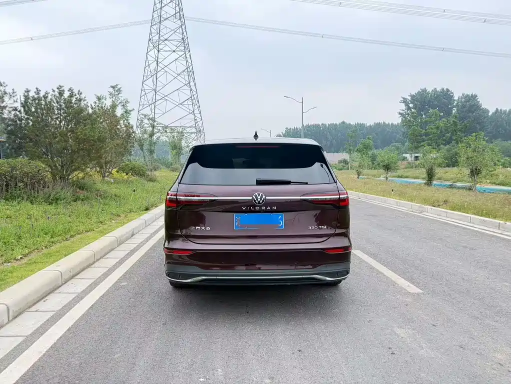 Viloran 2020 330TSI Luxury Edition
