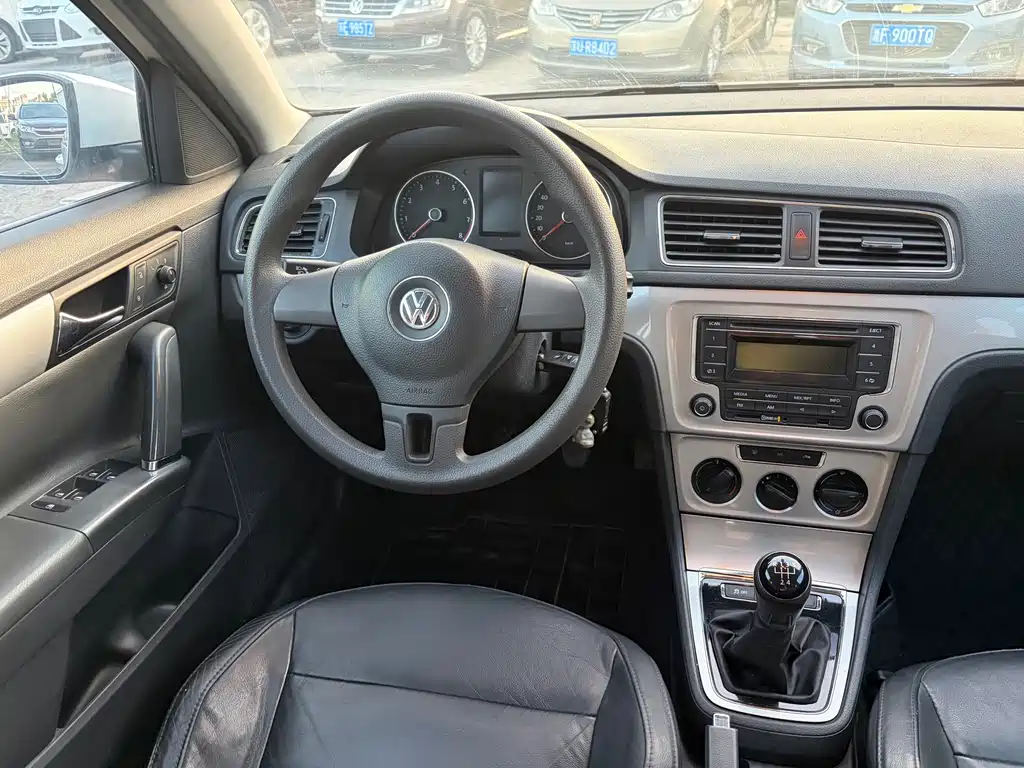 Gran Lavida 2013 1.6L Manual Comfort