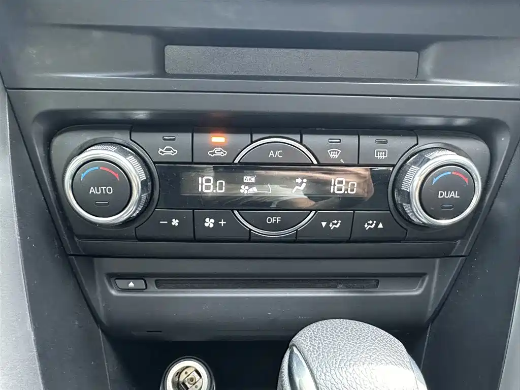 Mazda CX-4 2018 2.0L Automatic FWD SkyActiv Explore Edition China V