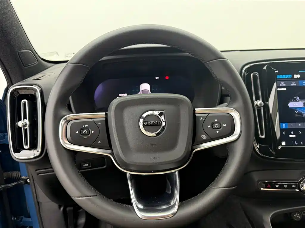 Volvo C40 2023 Long Range