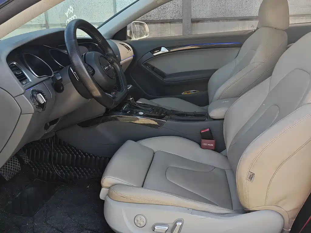 Audi A5 2012 2.0TFSI Coupe