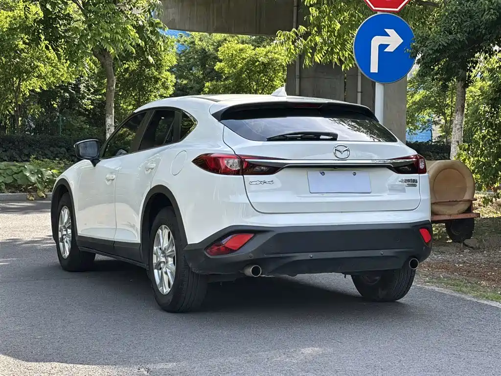 Mazda CX-4 2018 2.0L Automatic FWD SkyActiv Explore Edition China V