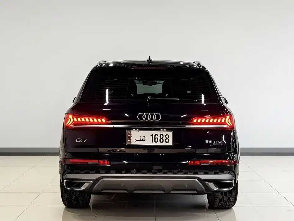 Audi Q7 2021 55 TFSI quattro S line