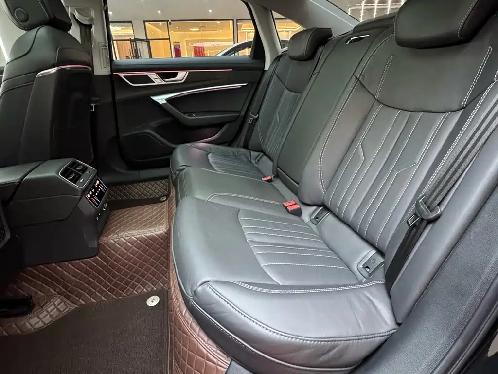 Audi A6L 2023 45 TFSI quattro Zhenxuan Zhiya Edition