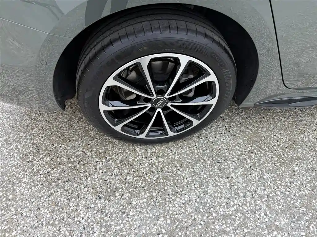 Audi A5L 2026 model 2.0T Sport Plus - фото 14