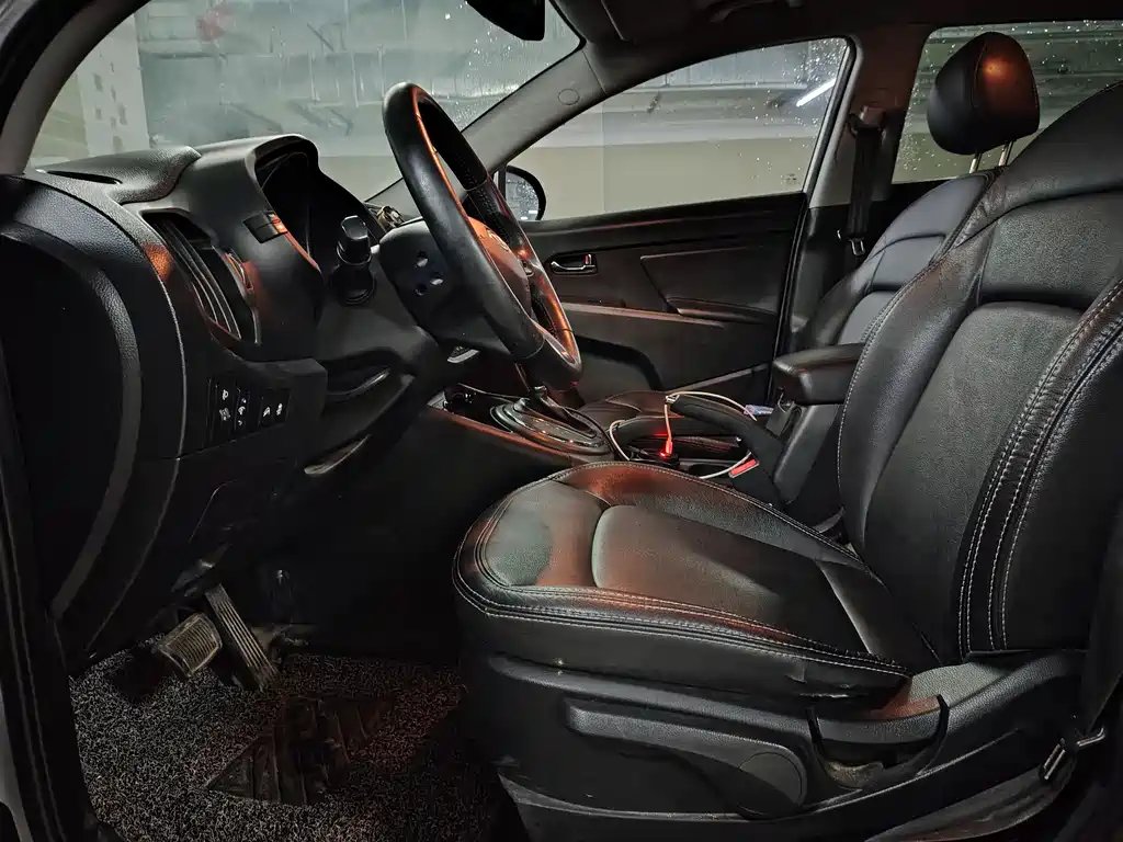 Kia Sportage 2011 2.0L Automatic FWD GLS