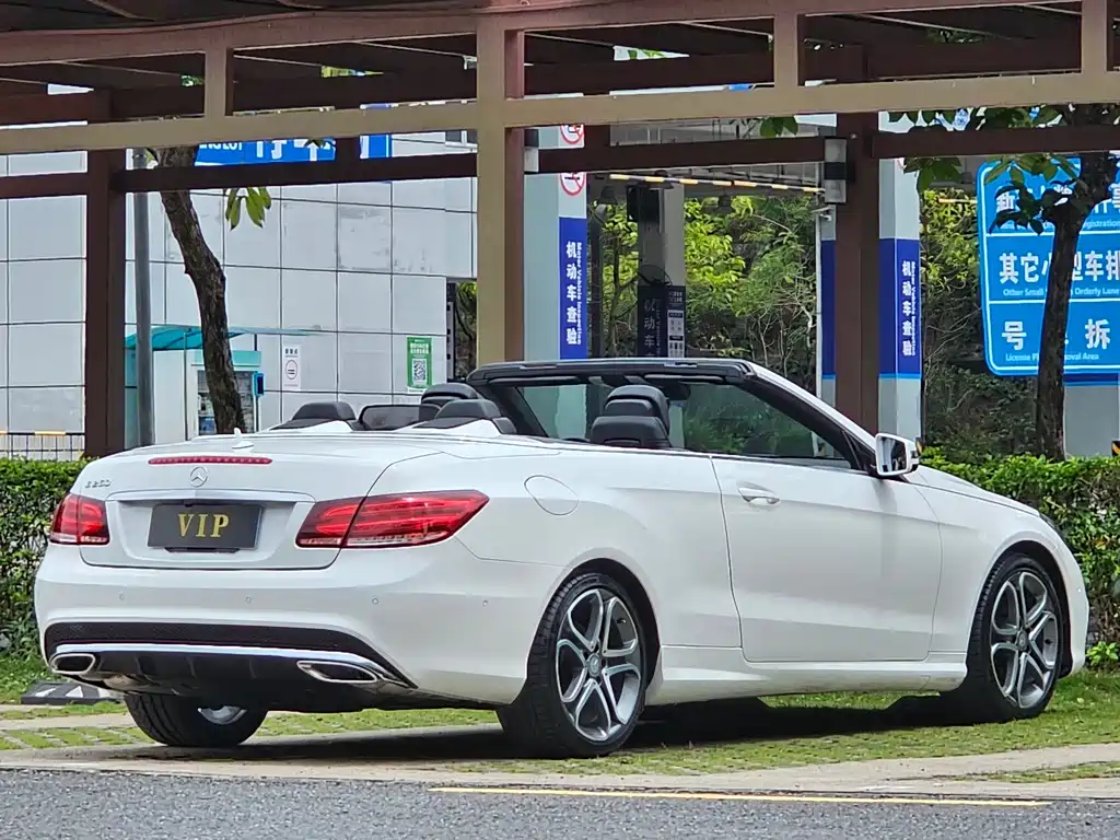 Mercedes-Benz E-Class (Import) 2014 E 260 Cabriolet