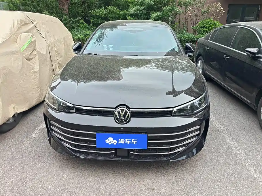 Volkswagen Passat Pro 2025 380TSI Longzun Edition