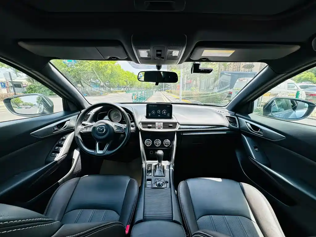Mazda CX-4 2018 2.0L Automatic FWD Blue Sky Vitality Edition China V
