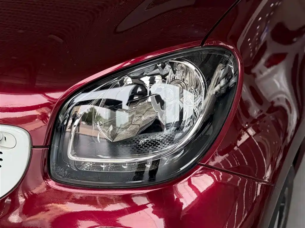 smart forfour 2018 0.9T 66kW Pioneer Edition