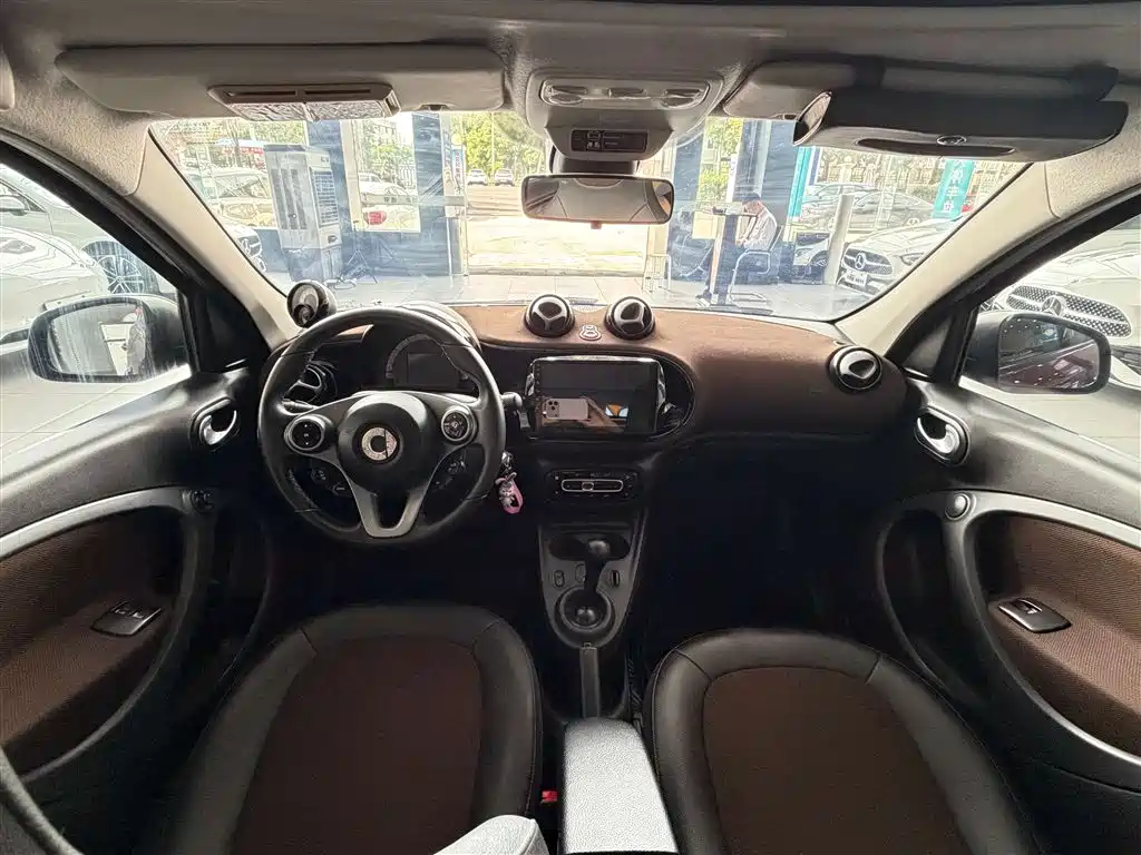 smart forfour 2018 0.9T 66kW Pioneer Edition