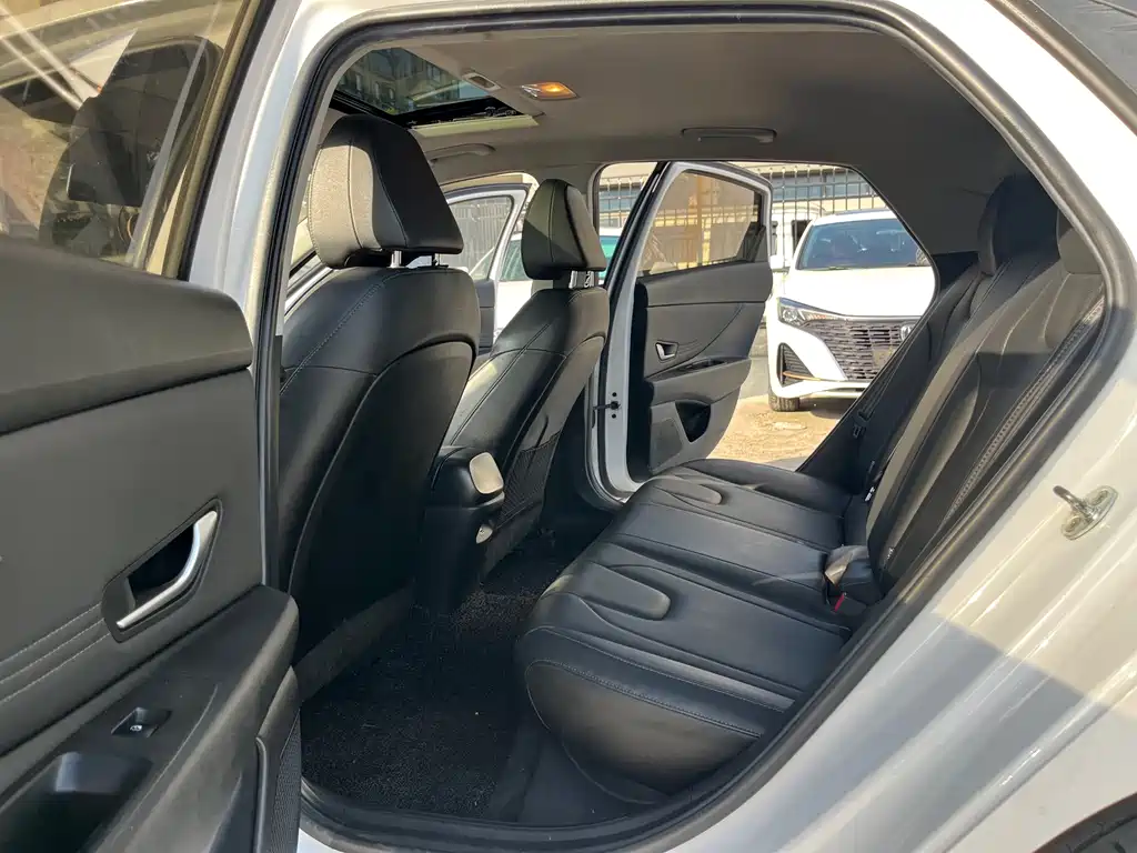 Elantra 2021 1.5L CVT GLX Elite Edition