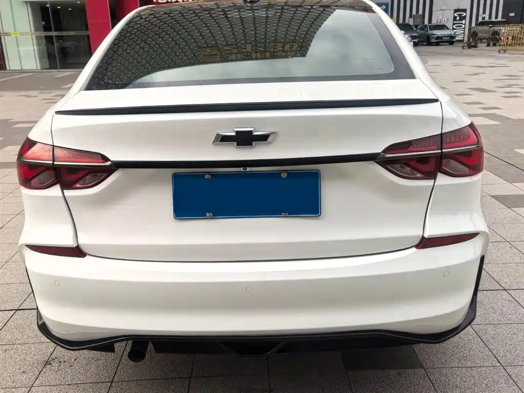 Chevrolet Monza 2019 RS 330T Auto Enjoy Edition China VI